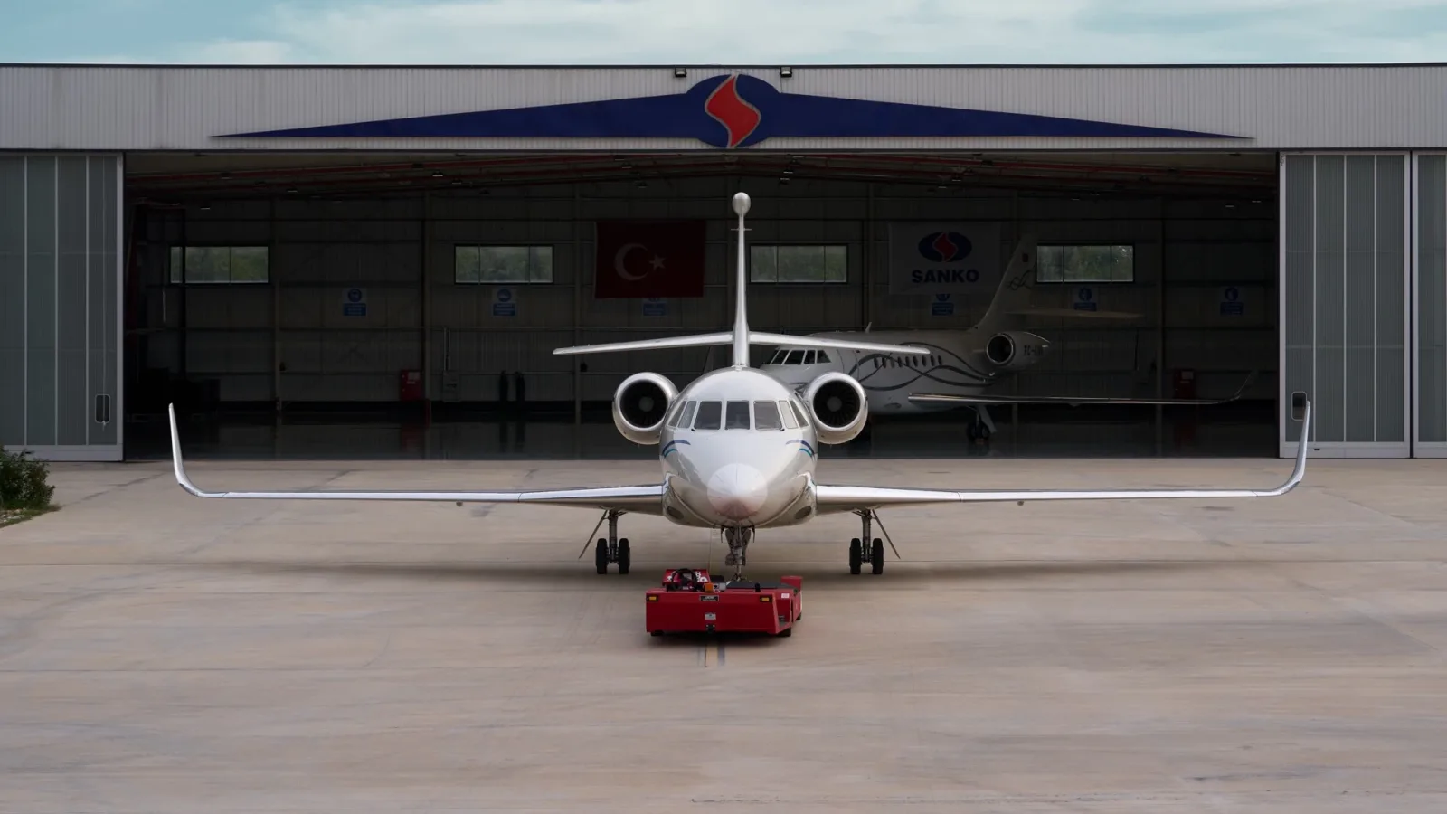 Falcon 2000LXS