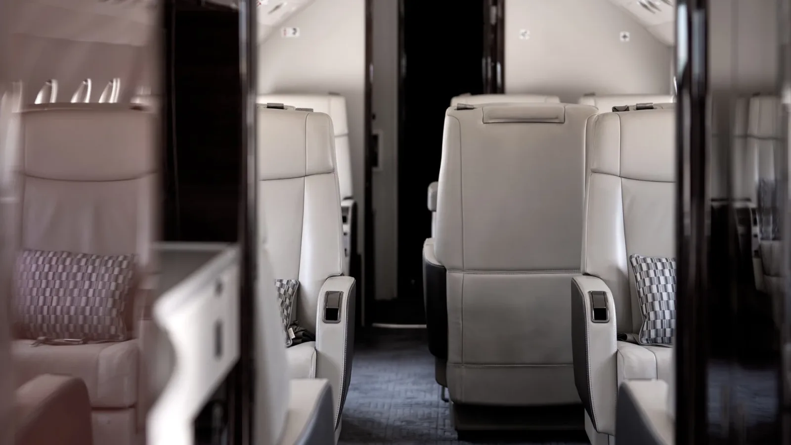 Falcon 2000S